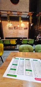 پیتزا مکث 2