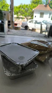 کافه تریا خانه برگر _ burger house 5