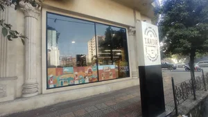 نان فانتزی تندیر شعبه سلمان فارسی 4