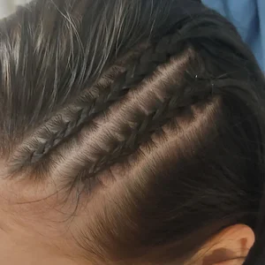 سالن آرایشی وزیبایی بانوی طلایی