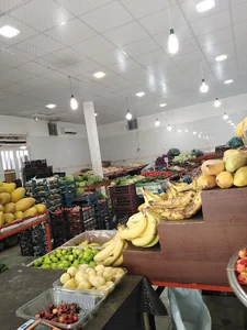 بازار میوه سام نژاد