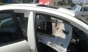 شیشه وقفل اتومبیل مهران (ش1)
