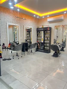 سالن زیبایی لادن