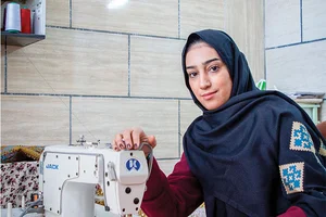 پارچه‌ فروشی وخیاطی خواهران گودرزی