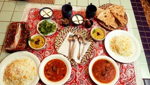 خانه بوم گردی و رستوران کاشکیلو