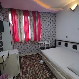 هتل آپارتمان مهرشاد