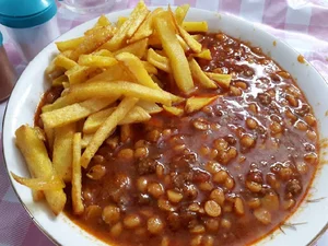رستوران هخامنش