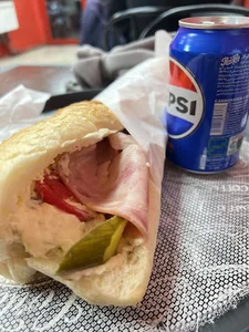 ساندویچ شوخ