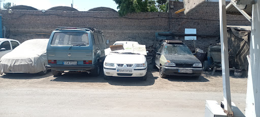 پارکینگ میدان راه آهن