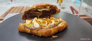 کافی شاپ دنی تلا 3