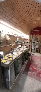 Avina gallery