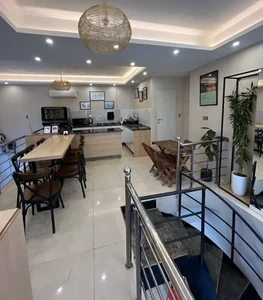 کافه، روستری و پیستری آکام 4