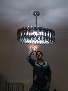 برق‌کار در دروس 2