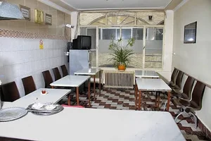 مهمانسرای حاتم 3