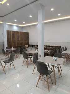 رستوران آبنوس