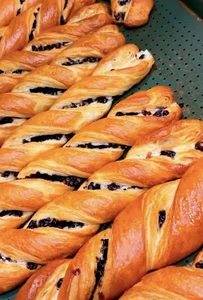 Raguel croissant (کروسان راگوئل)