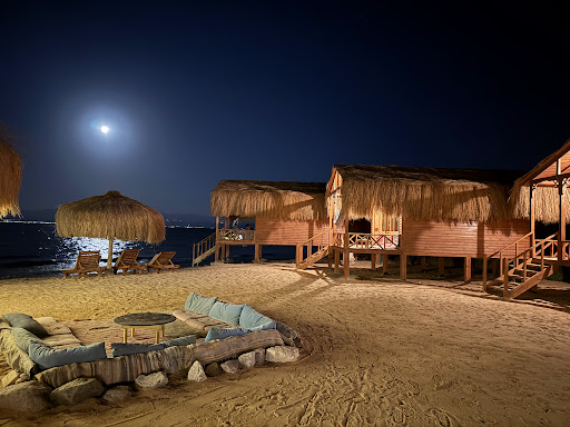 Love beach camp - لاڤ بيتش كامب