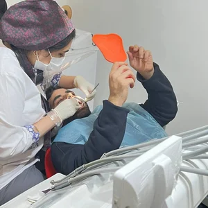درمانگاه دندانپزشکی اسطوره 2