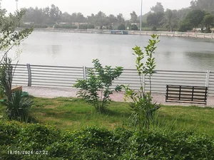 دریاچه مصنوعی فولاد