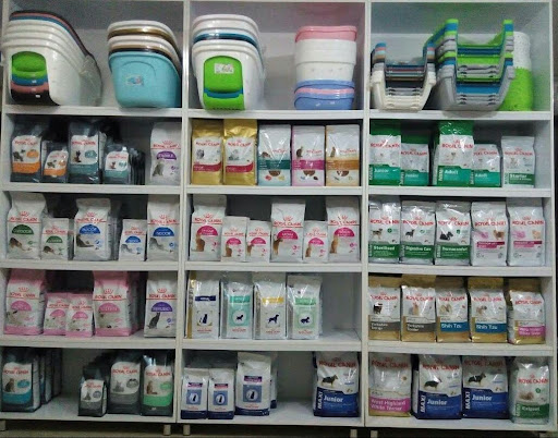کلینیک دامپزشکی پونه