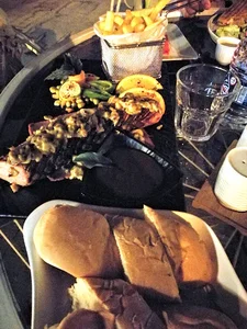 کافه گلوری