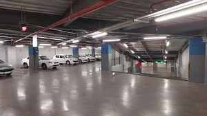 پارکینگ مجتمع زیما مال