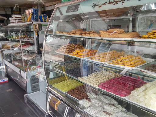 سوغات هگمتانه(نان قندی،کماج،شیرمال و...)