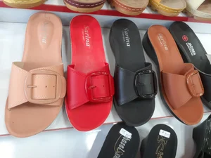 کفش حسام 4