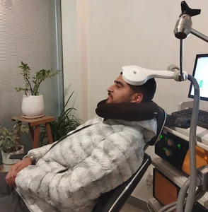 مرکز مغز و اعصاب و روان نورالی