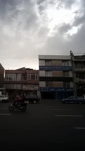 آسانسور و پله برقی رمپ 4