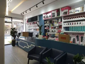 کامپیوتر آوات AVAT COMPUTER CENTER 4