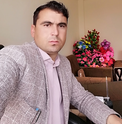 ډاکټر ولي خان توتاخېل کور