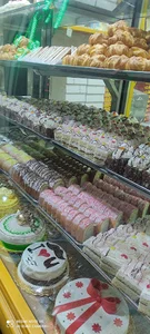 شیرینی سرای شاتوت