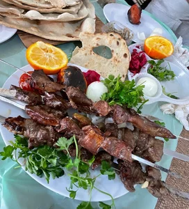 کبابی بهزاد