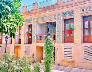 اقامتگاه بومی امیر صفرزاده