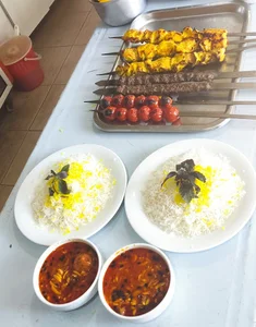 چێشتخانەی ئاشتی(رستوران آشتی)