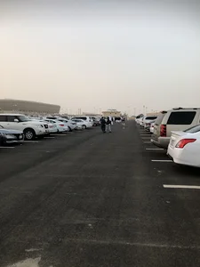 مواقف سيارات الاستاد الرياضي