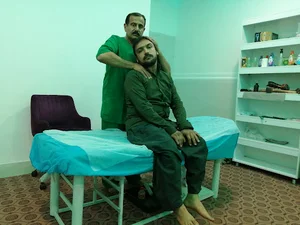 آریا ماساژ سلامت