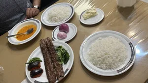 چلوکبابی کرامت 5
