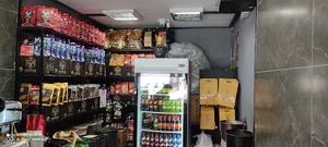 SHAMPANZE COFFEE shop
