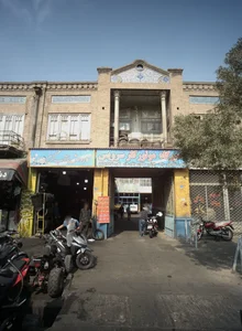 فروشگاه لاستیک و تعمیرگاه موتور
