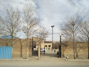 باغ تالار شقایق