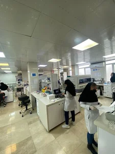 آزمایشگاه پاتوبیولوژی و ژنتیک پویش