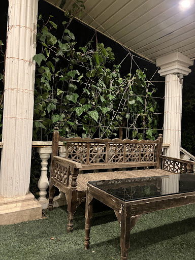 باغ ویلای بنفشه