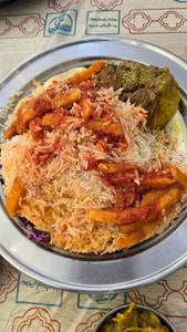 رستوران معراج 3