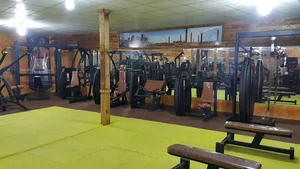 آکادمی پرورش اندام پاسارگاد