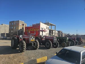نمایشگاه تراکتور خانه کشاورز قروه