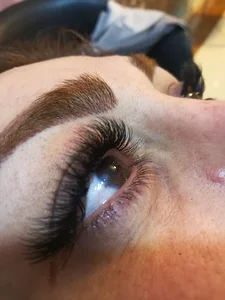 لاین تخصصی اکستنشن مژه