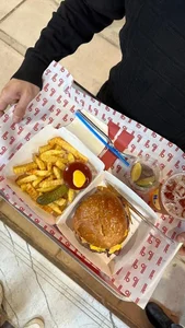 In burger 5
