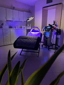 خدمات پاکسازی پوست و فیشال آرمی 2